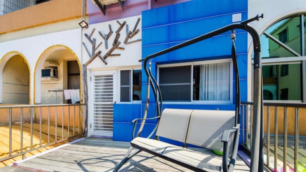 小黑琵416輕旅 Little Happy Hostel Tainan Dış mekan fotoğraf