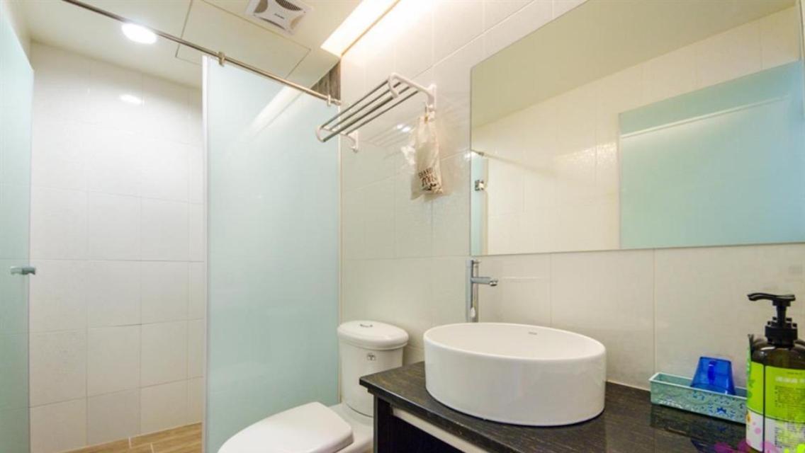 小黑琵416輕旅 Little Happy Hostel Tainan Dış mekan fotoğraf